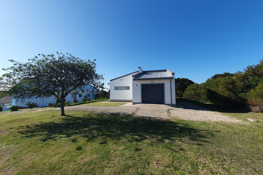 2 Bedroom Property for Sale in Paradise Beach Eastern Cape